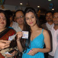 Madhurima at Bajaj Electronics event - Pictures | Picture 99289
